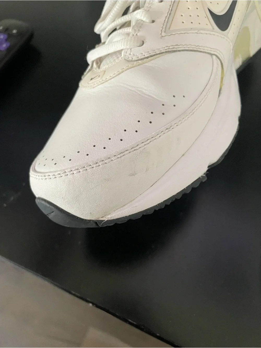 Nike Health Walkers Men's White and Black Walking , Size 11